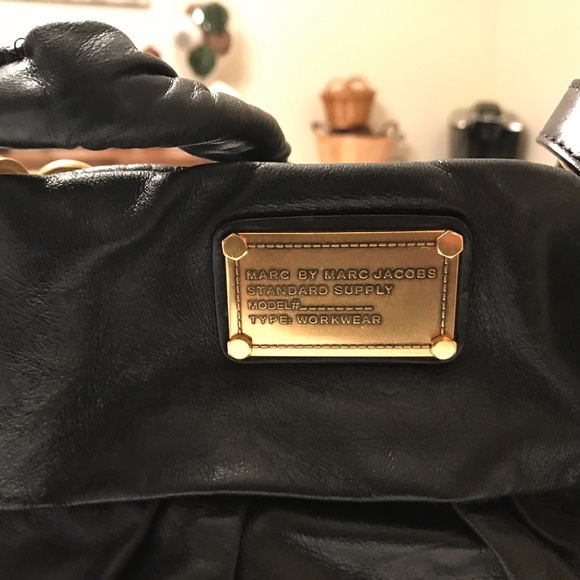 Marc by Marc Jacobs Q Hiller Hobo Bag - Picture 2 of 3